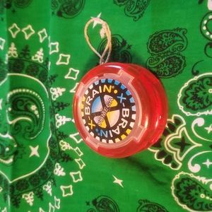 Yomega X-Brain Yoyo Red